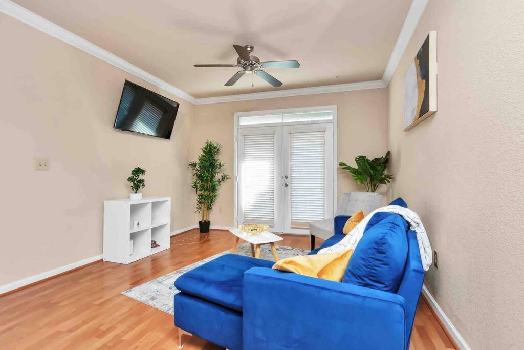 Modern Condo Near Texas Medical Center W Free Parking Houston Dış mekan fotoğraf